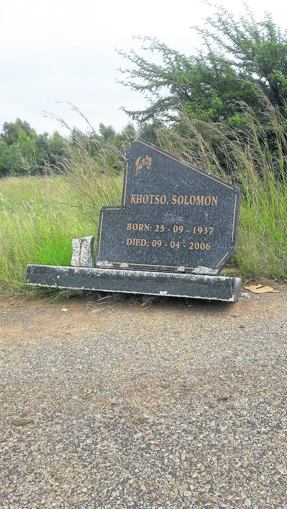 This tombstone on the side of the road gives motorists nightmares. 