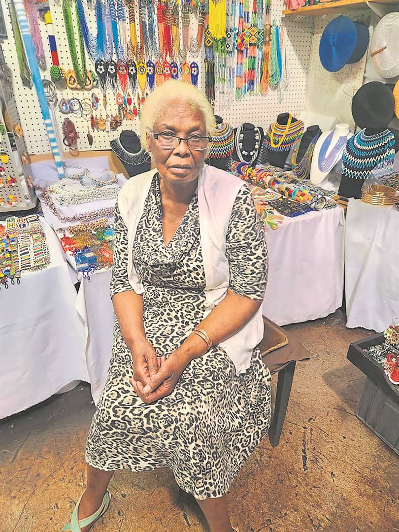 Aletta Bakwena Tshabalala and Thoko JaneNkabinde display their beadwork at Rosebank Art & Craft Market in Joburg. 