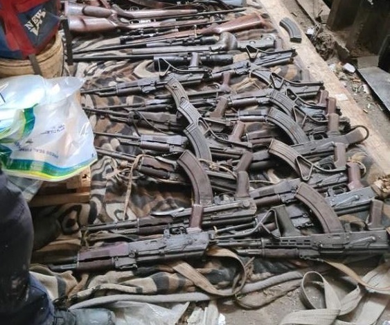The Hawks in North West arrested 20 people and recovered rifles during a raid at a mine in Stilfontein.