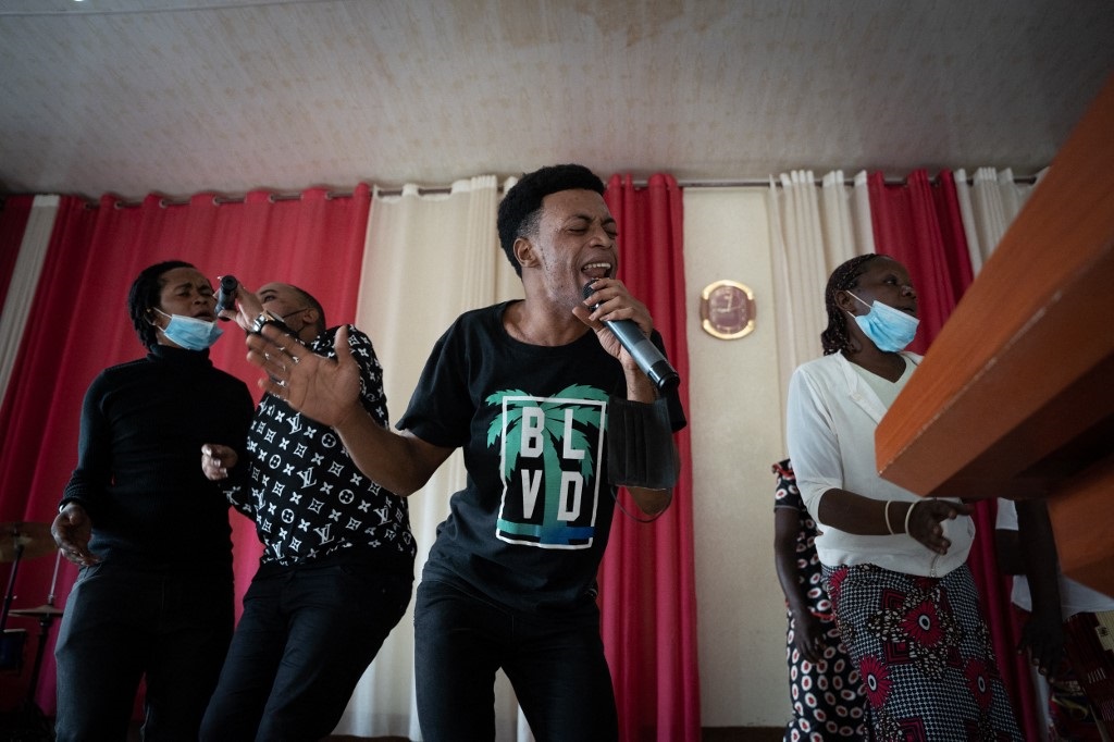 PERHATIKAN |  Sebuah gereja Rwanda menawarkan tempat yang aman bagi komunitas LGBTQ
