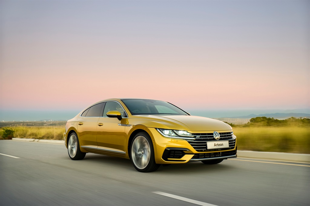 VW's new Arteon is a four-door sports coupé with its low-slung looks, aggressive front grille, tiger eye LEDs and broad bonnet. It’s an absolute beaut. 