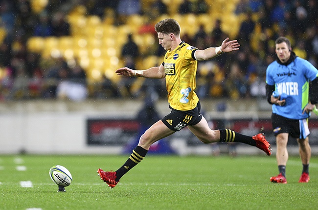 Hurricanes fullback Jordie Barrett kicks during the Round 6 Super Rugby Aotearoa match against the Blues in Wellington on 18 July 2020. 