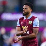 Burnley Boss Responds To Broos' Comments On Foster