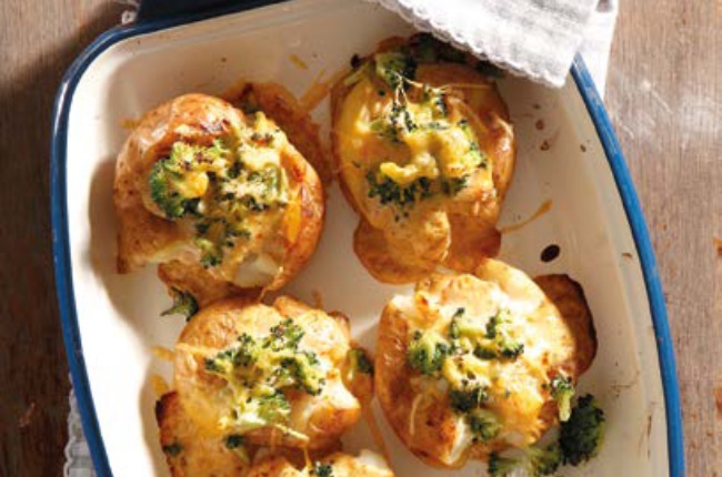 Potatoes with broccoli and cheese