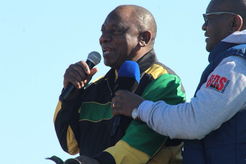 President Cyril Ramaphosa and Gaouteng Premier David Makhura address residents in Tembisa. Picture: African National Congress/Twitter
