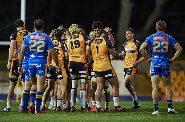 The Brumbies celebrate during their Super Rugby AU match against the Western Force at Leichhardt Oval in Sydney on 25 July 2020. 