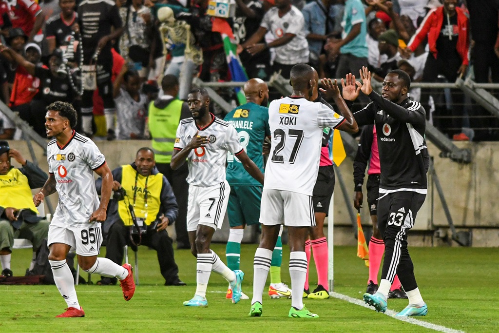 Saleng Stunner Seals MTN8 Title For Pirates | Soccer Laduma