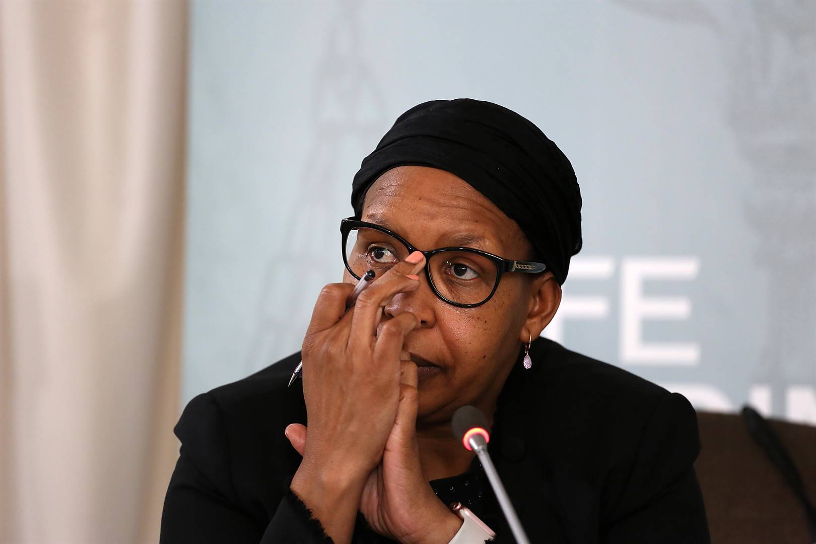 News24.com | Life Esidimeni inquiry: 'I was misled' - Qedani Mahlangu says as she apologises