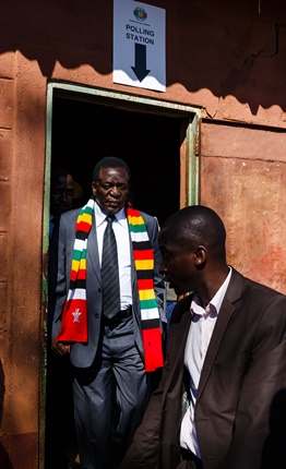 <p>Zimbabwe's two main presidential candidates faced starkly different receptions as they voted in a historic election.</p><p>Solemn
 faces greeted President Emmerson Mnangagwa as he arrived with his wife 
at a rural school in Kwekwe. </p><p>There was no cheering, and people crossed 
their arms and watched as he left in his motorcade.Meanwhile 
opposition leader Nelson Chamisa was swarmed by cheering, whistling 
supporters on the outskirts of the capital, Harare. </p><p>And the mood at 
other polling stations was largely cheerful as people waited in line. 
Some arrived at 04:00, three hours early.</p><p>Mnangagwa previously 
lost parliamentary elections in his Kwekwe constituency and had been 
appointed by former leader Robert Mugabe to an unelected seat in 
parliament, leading to derisive comments from the opposition about his 
lack of electoral appeal. - <strong>AP</strong><br /></p>