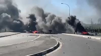 Protests have broke out in Kraaifontein in the Western Cape. (@TrafficSA, Twitter)