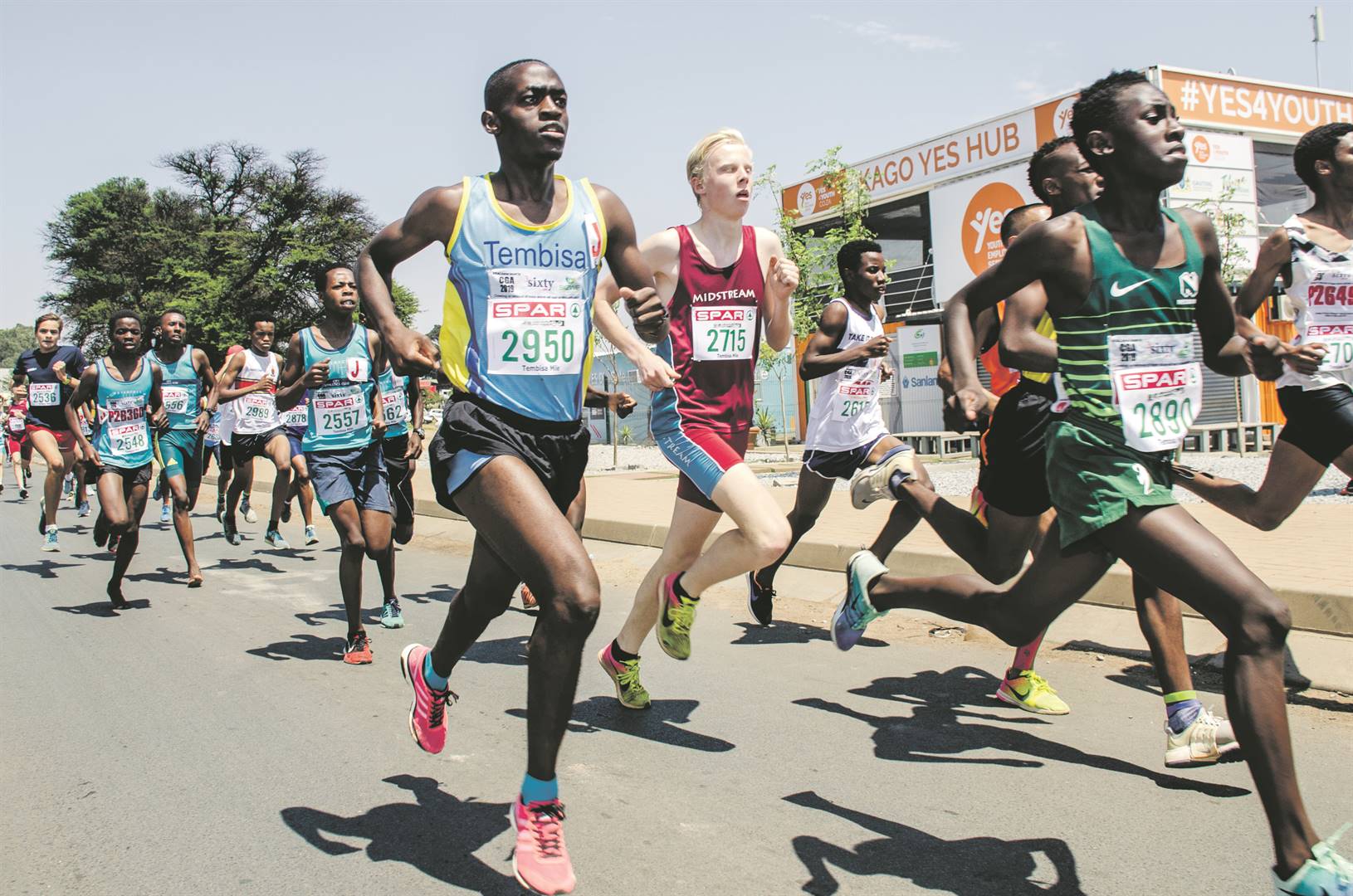 The Spar Thembisa Mile attracts runners from all walks of life, including some of the country’s top middle-distance athletes. Photo: Jetline Action