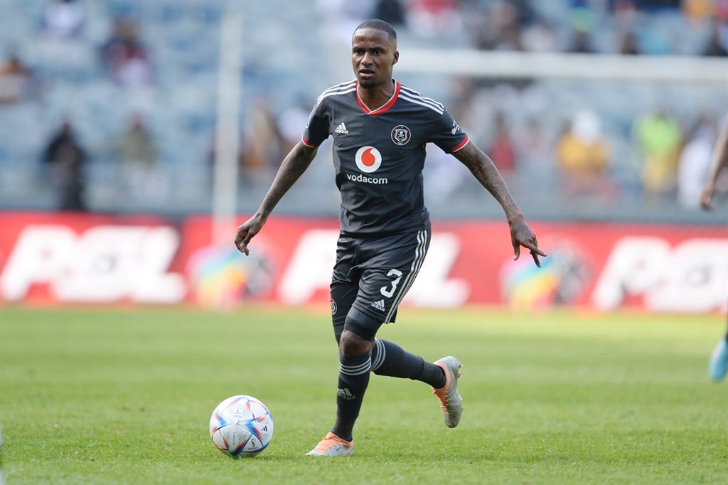 JOHANNESBURG, SOUTH AFRICA - AUGUST 06: Thembinkosi Lorch of Orlando Pirates during the DStv Premiership match between Orlando Pirates and Swallows FC at Orlando Stadium on August 06, 2022 in Johannesburg, South Africa. (Photo by Lefty Shivambu/Gallo Images)