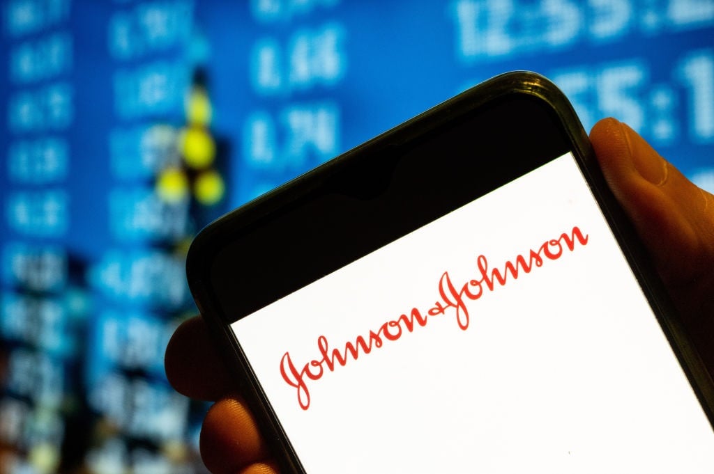 Tahiti Reis systematisch Johnson & Johnson hit with SA class action over 'defective' pelvic mesh  devices | Business
