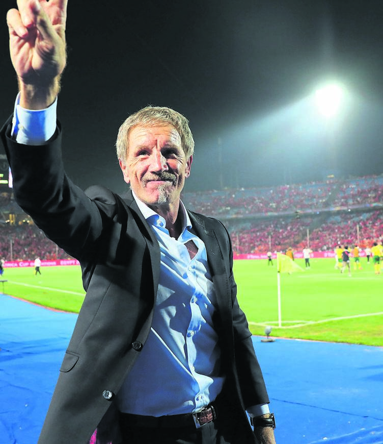 Stuart Baxter shows the V for Victory sign after Bafana Bafana defeated host nation, Egypt, in their important Afcon clash in Cairo. Photo byBackpagepix