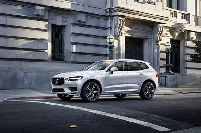 Review Volvo S Xc60 Does Little Wrong In A Fiercely Contested Segment Wheels