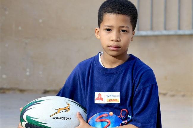 HG by Ashton se jong superster: Seuntjie sonder bene speel sy hart uit op die rugbyveld