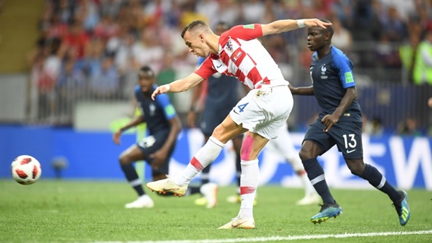 <p><strong><span style="text-decoration:underline;">What a response!
</span></strong></p><p>France fail to clear a Croatia free-kick delivered deep from left
 to right and Ivan Perisic takes control, stepping around his marker and
 slamming a left-footed drive into the far corner with the aid of a 
slight deflection. </p><p>GAME ON!
    </p>