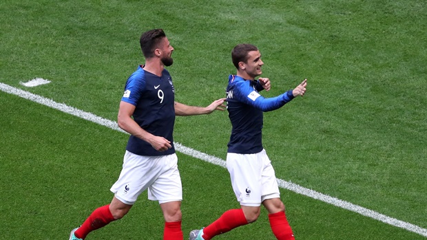 <p><strong>37' France 2-1 Croatia </strong></p><p><strong>Antoine Griezmann</strong> gives France back the lead from the penalty spot.

</p><p>Should the penalty have been awarded though.<br /></p>