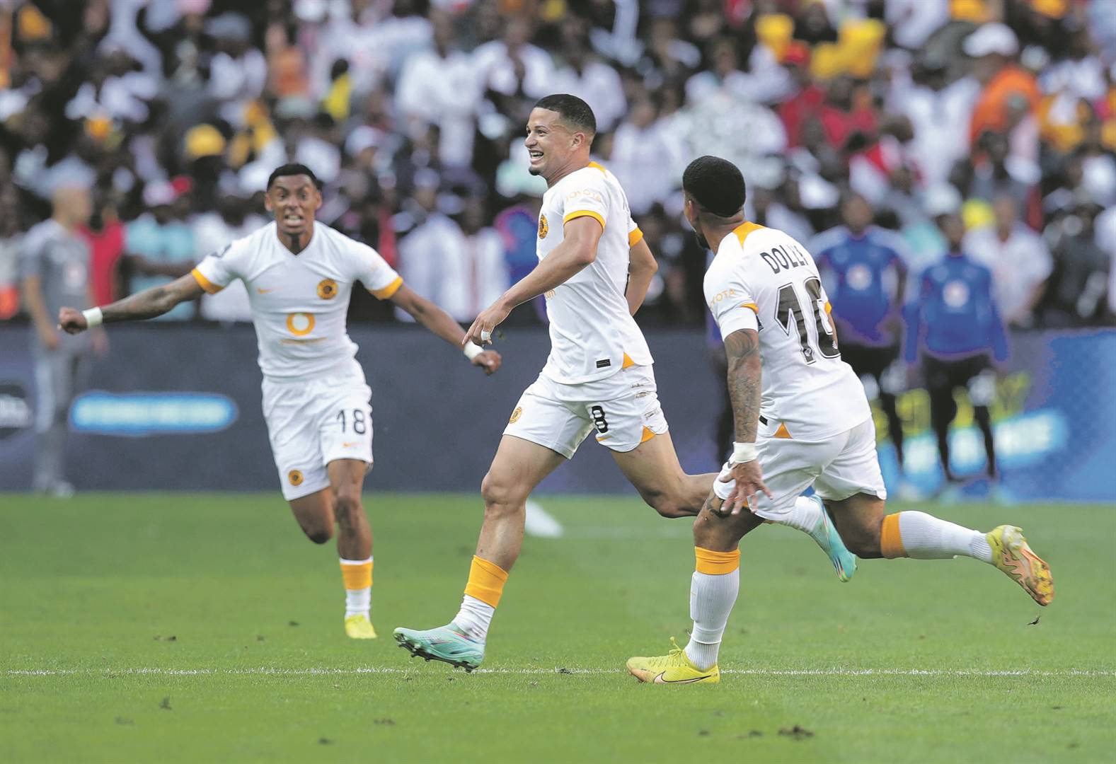 Maart goal gives Kaizer Chiefs win over Orlando Pirates