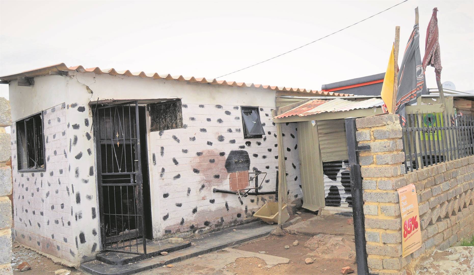 A gobela’s house was burnt down in Evaton, Ekurhuleni, by angry community members on Thursday, 27 October, after her husband was accused of raping a 14-year-old girl.                  Photo by Tumelo Mofokeng