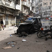 Pakistan suicide blast targeting police kills 3, wounds 28