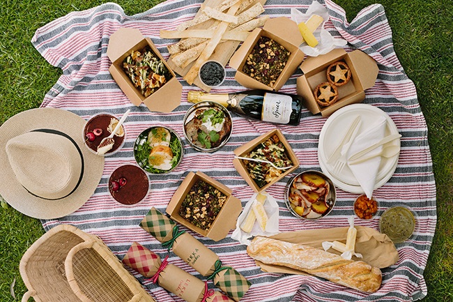 A delicious Spier Christmas picnic. (Photo: Supplied/Spier)