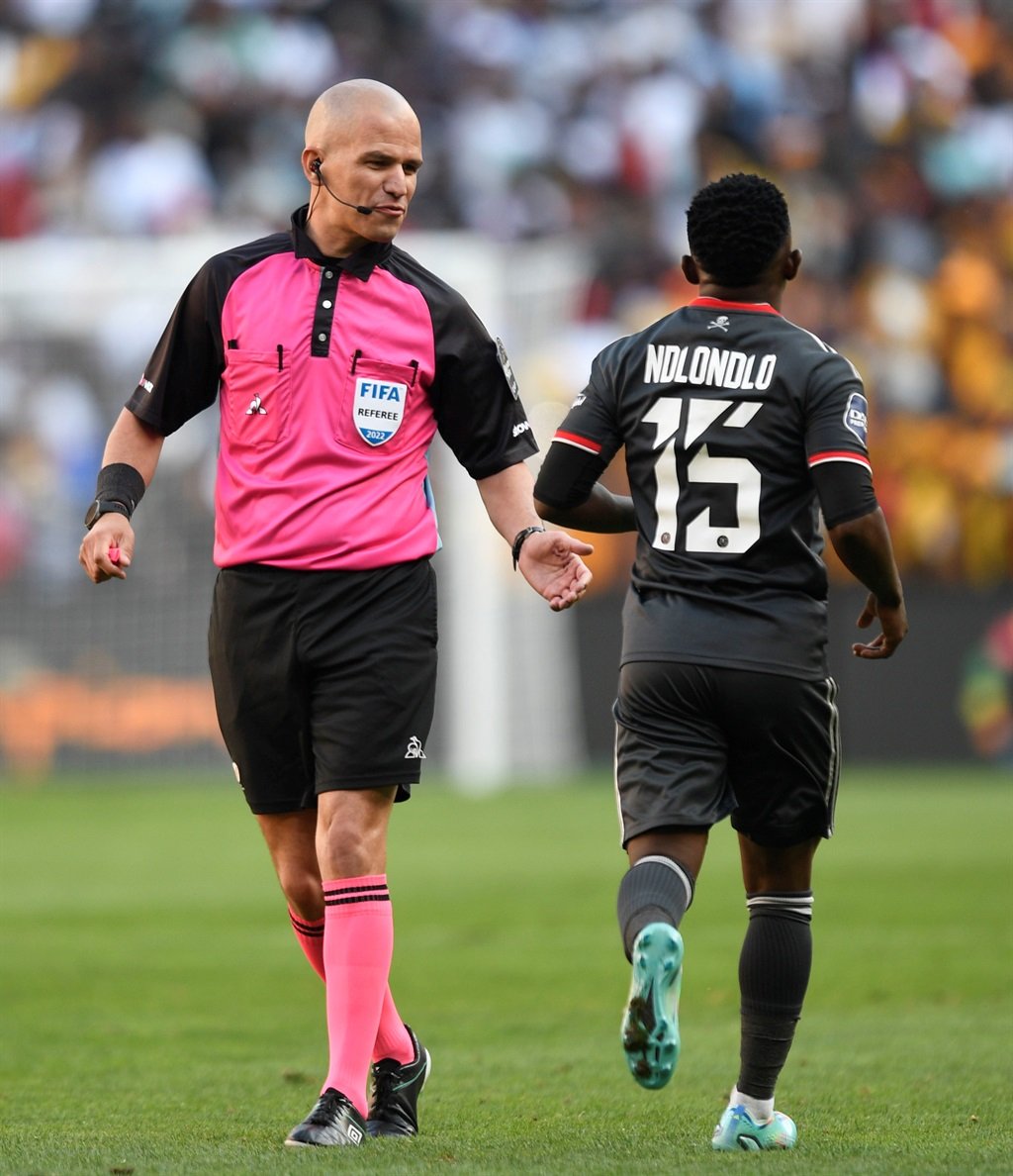 Match Referee Victor Gomes during the DStv Premiership 2022/23 match between Orlando Pirates and Kaizer Chiefs held at at FNB Stadium in Johannesburg on 29 October 2022. Â© Sydney Mahlangu/BackpagePix