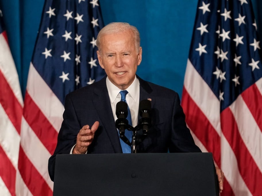 News24.com | Joe Biden urges assault weapons ban after California shootings