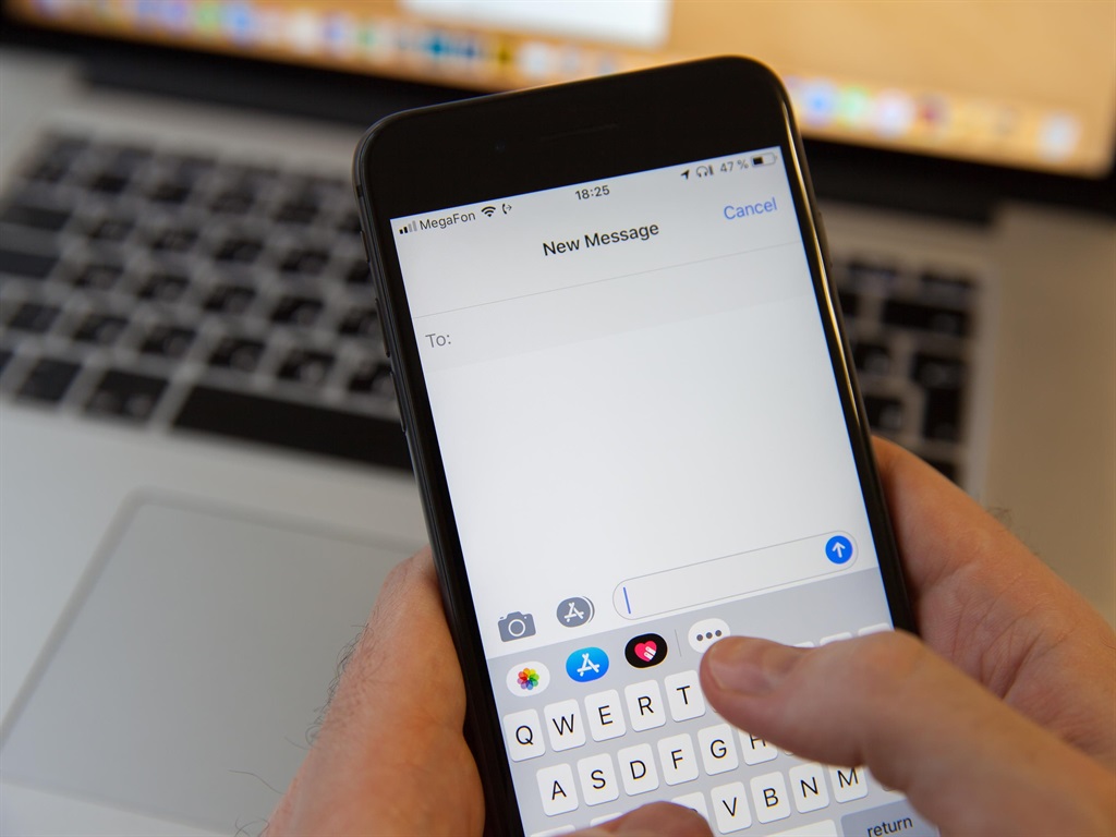 how to link phone messages to mac