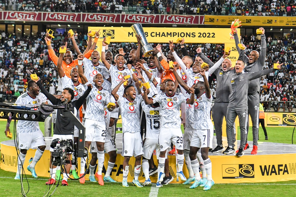 Orlando Pirates qualify to the Nedbank Cup Final after beating Kaizer  Chiefs 2-1 : r/FootballAfrica