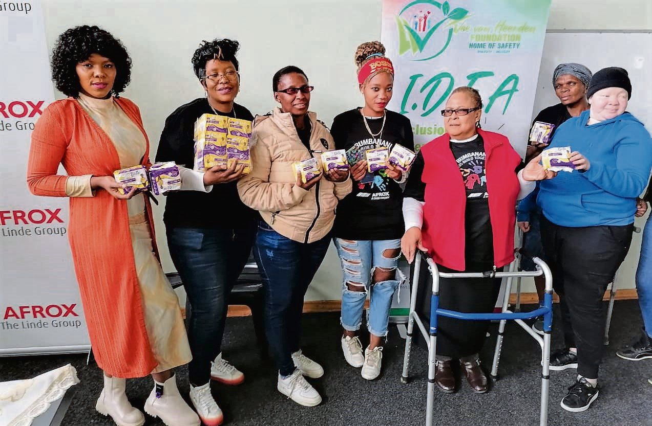 The Vee Van Heerden Foundation donated sanitary pads to blind and deaf girls and women in Sasolburg on Friday. 