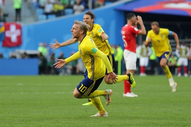 Sweden now make a double change as Olsson and Emil Krafth replace Lustig and goalscorer Forsberg.<br />