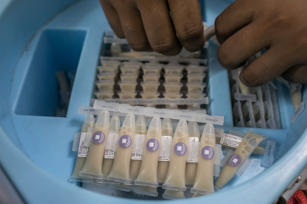 A one-dose vaccination policy is in place in Malawi due to a global vaccine shortage.