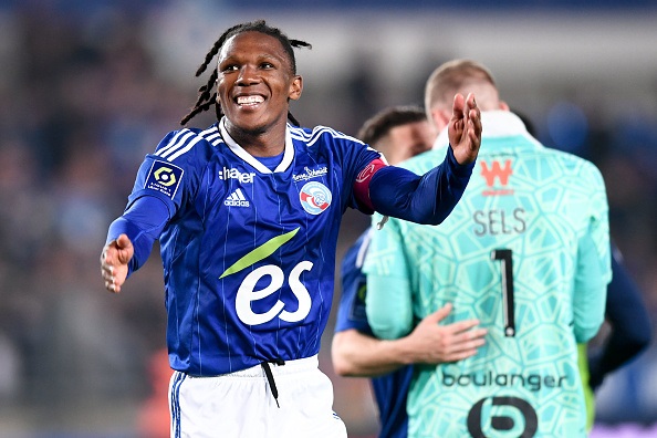 12 Lebo MOTHIBA (rcsa) during the Ligue 1 Uber Eats match between Strasbourg and Marseille on October 29, 2022 in Strasbourg, France. (Photo by Philippe Lecoeur/FEP/Icon Sport via Getty Images) - Photo by Icon sport