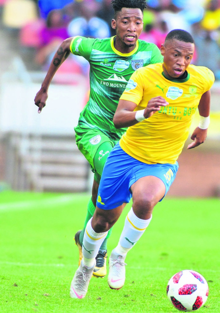Sundowns coach Pitso Mosimane hailed Andile Jali (front) for a great performance.Photo byGallo Images