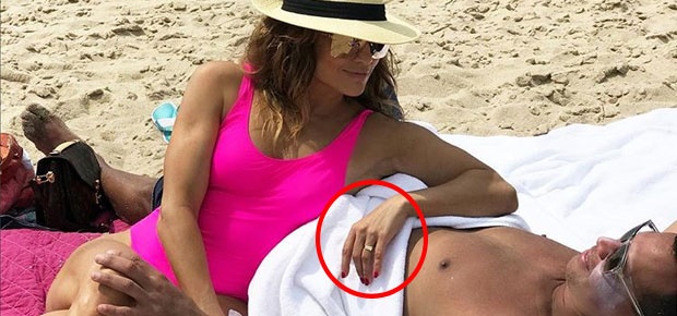 Jennifer Lopez and Alex Rodriguez on the beach. (Screengrab: Instagram/@jlo)