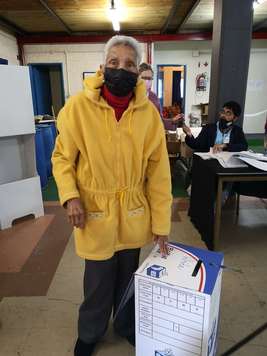 PICS Cape Town s Own 100 year old classy Glammy Hopes Her Vote Will