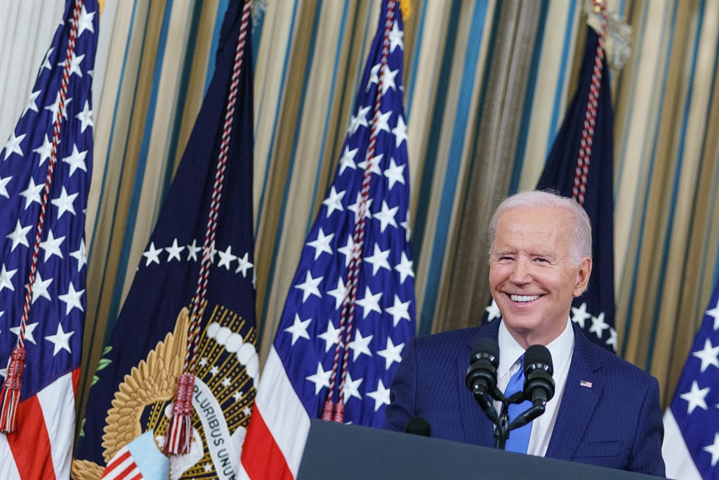 US midterms: Biden vows to work with Republicans as control of Congress still unsettled