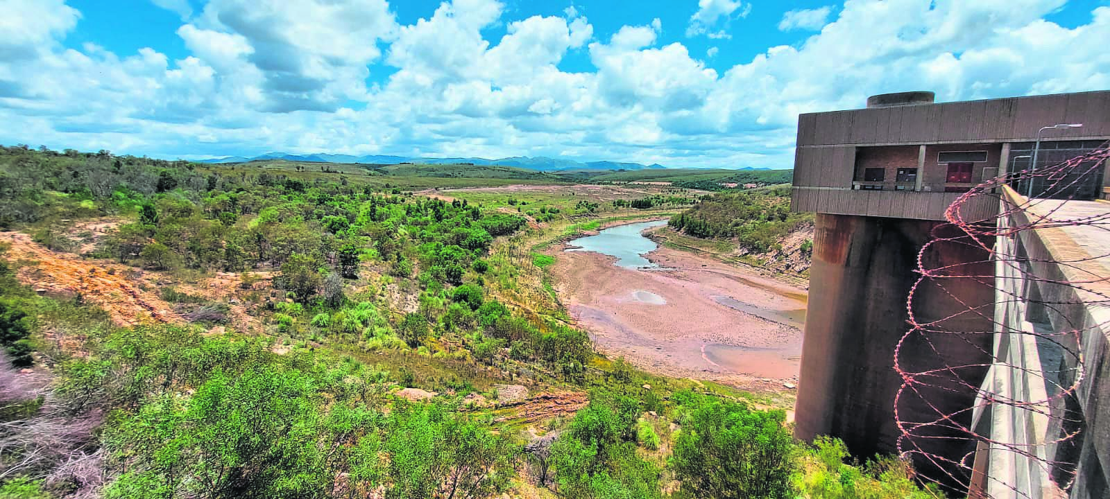 The Impofu Dam, the most important storage dam of Nelson Mandela Bay Metropole is at its lowest recorded level it has ever been since the dam was constructed in 1983. 