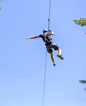 Man ziplining. (Photo: Getty images/Gallo images)