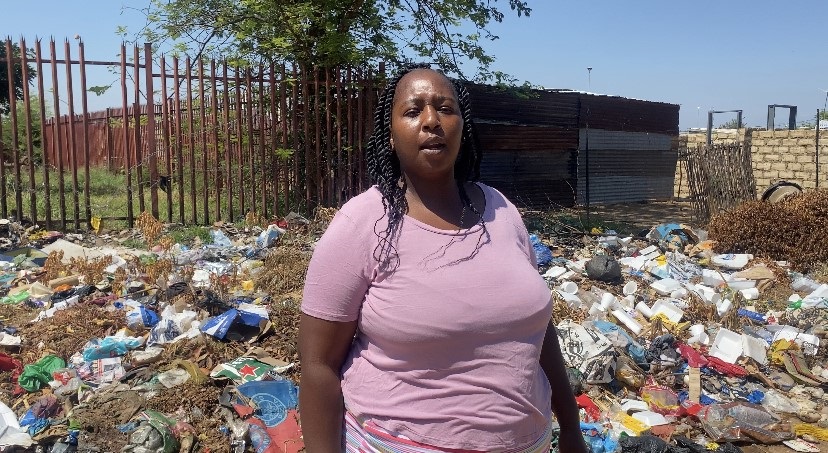 Brenda Vilakazi, who said she's fed up with the illegal dumping site in their kasi. Photo by Keletso Mkhwanazi