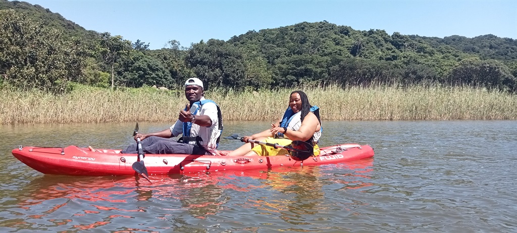 I overcame my fears and joined tourist guide Sonwabo Khangela to kayak around the Bulolo River.  Photo: Yoliswa Sobuwa