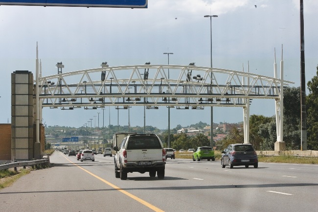 The Gauteng government has agreed to pay 30% of Sanral's debt as it seeks to scrap the use of e-tolls. (Fani Mahuntsi/Gallo Images)