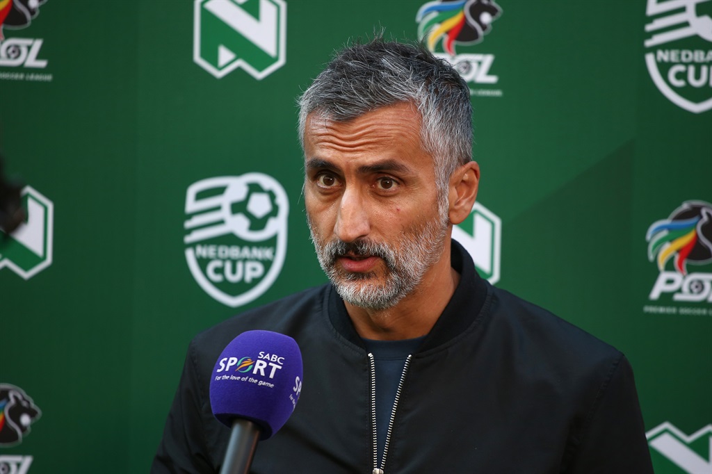 GQEBERHA, SOUTH AFRICA - MAY 04: Orlando Pirates head coach Jose Riveiro during the Nedbank Cup semi final match between Chippa United and Orlando Pirates at Nelson Mandela Bay Stadium on May 04, 2024 in Gqeberha, South Africa. (Photo by Richard Huggard/Gallo Images)