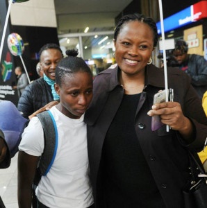 An emotional Kgothatso Montjane was welcomed by WDB Trust CEO Nomgqibelo Mdlalose on her return to SA (Facebook).