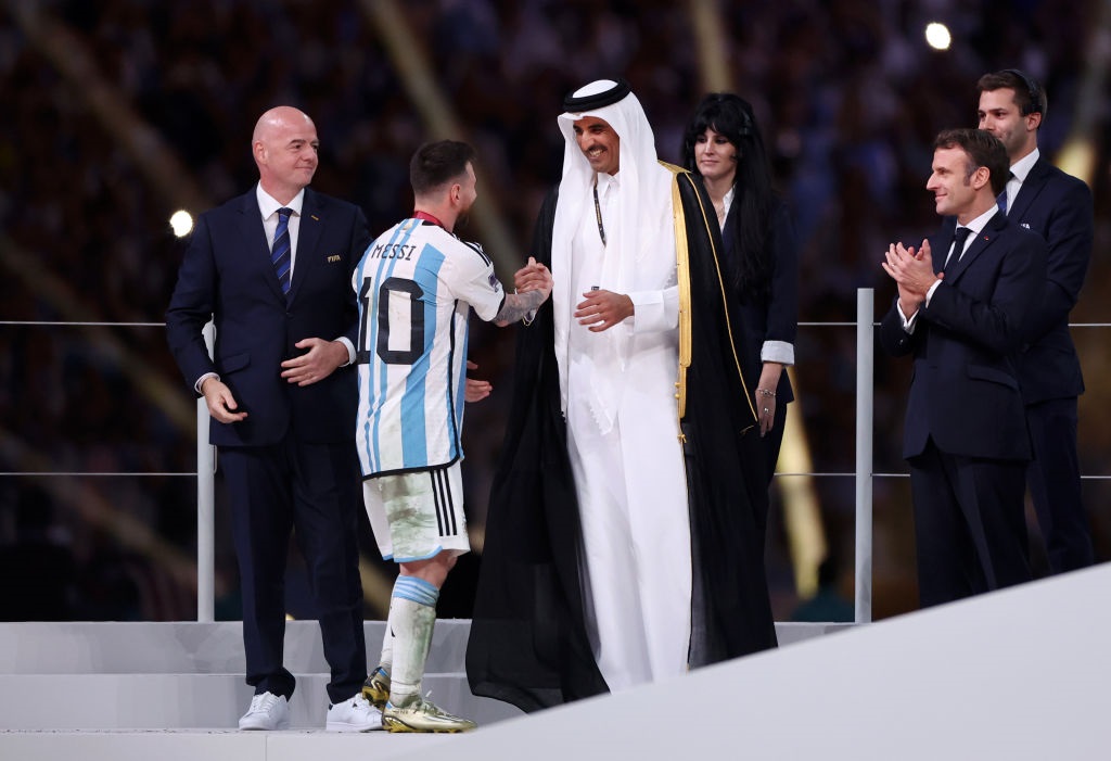 How Lionel Messi's 'bisht' exposed Western media's racism again, Qatar World  Cup 2022