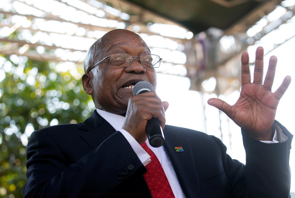 Jacob Zuma addresses his supporters outside court. Picture: Rogan Ward/Reuters