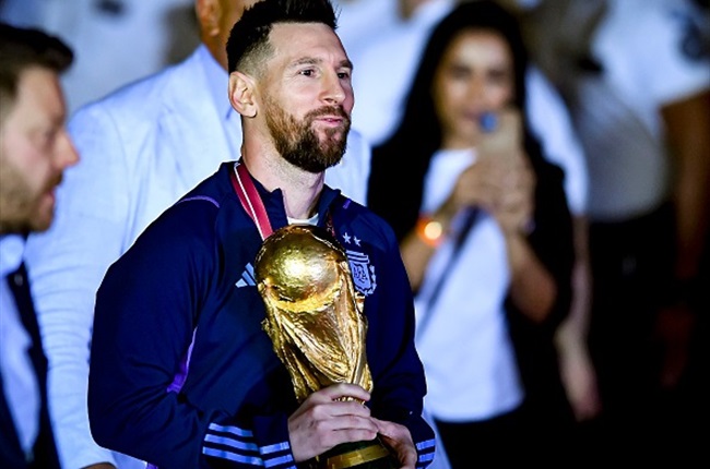Van storm Slim verzending Messi to win Super Ballon d'Or? | KickOff