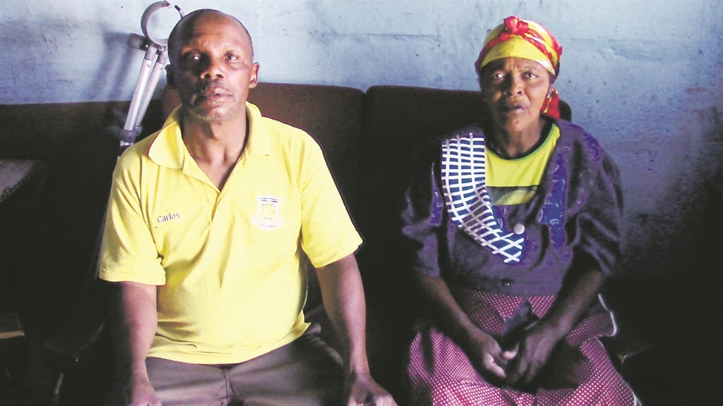 DASHED DREAMS Block 40 residents Thobile Tshume and Nomandla Dala aren’t hopeful their situation will change, despite 300 families being promised plots, title deeds and RDP houses in the contested area PHOTO: andile nayika