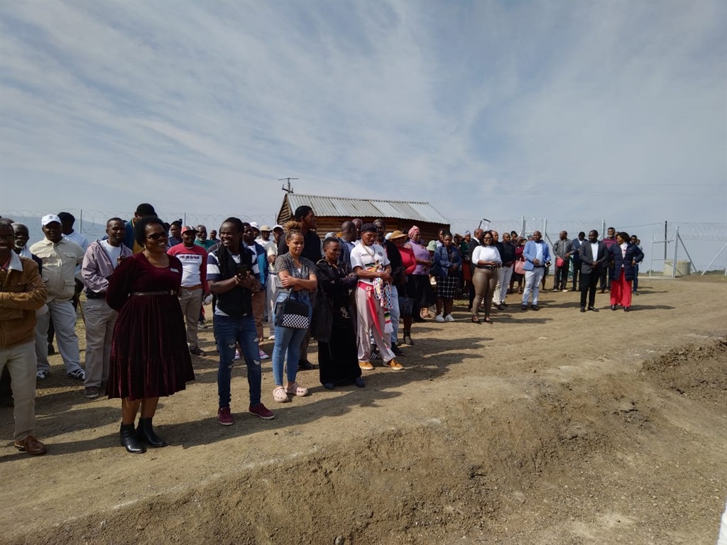 Villagers came out in numbers to witness the surprise. Photo by Xolile Nkosi 